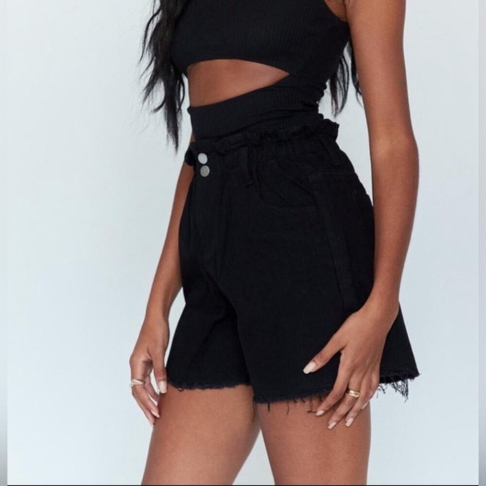 Princess Polly black open road denim grunge paper bag shorts size 6
